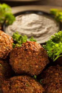 Falafel mit Hummus