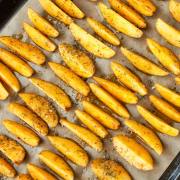 Kartoffelspalten aus dem Ofen