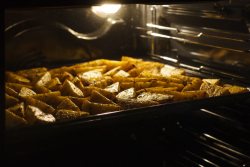 Kartoffelspalten-im-Ofen
