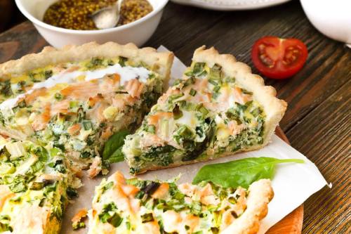 Ouiche-mit-Lachs-und--Spinat