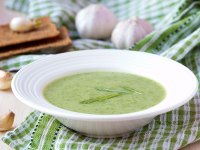 loewenzahnsuppe-mit-rucola