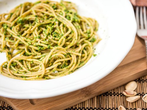 vollkornspaghetti-mit-baerlauchpesto