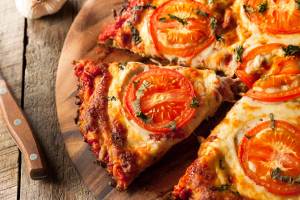 Blumenkohlpizza-Anschnitt