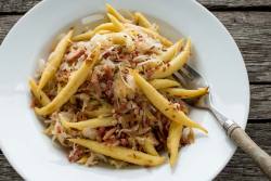 Schupfnudeln mit Sauer-Kraut und Speck