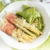 Gebratener Spargel mit Baerlauchcrepes