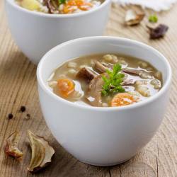 Pilzsuppe mit Reis